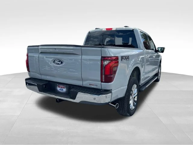 New 2026 Avalanche Ford Lariat® image 5