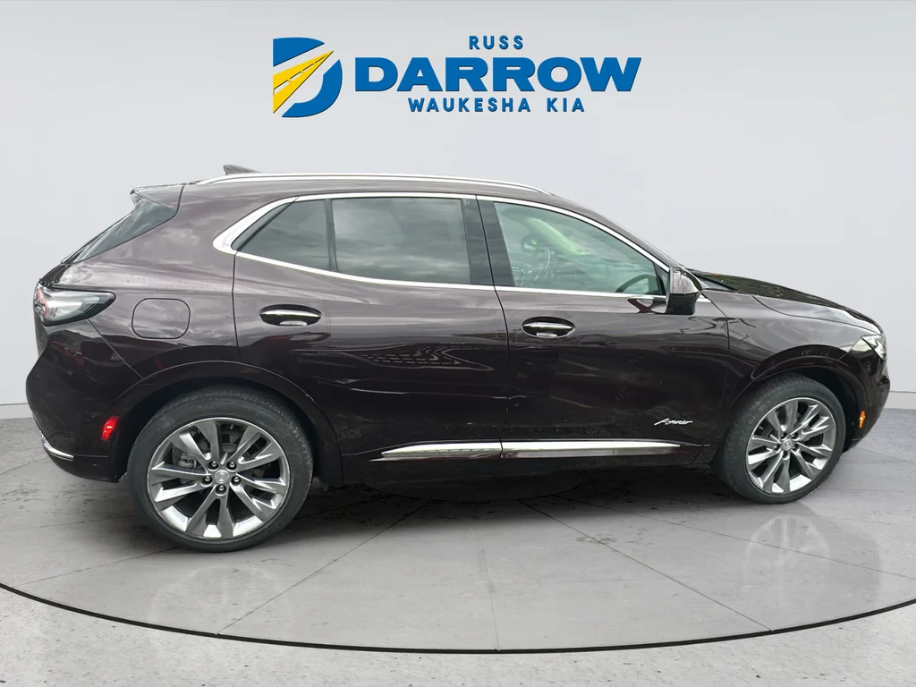 Used 2021 Red Buick Avenir image 6