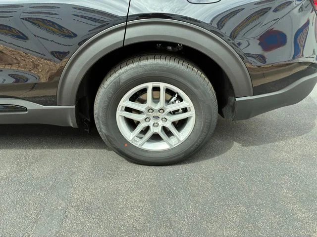 New 2026 Agate Black Metallic Ford Active image 18