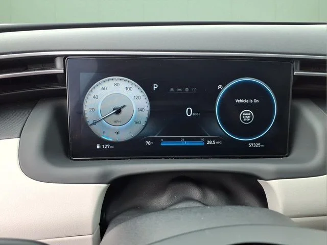 Used 2024 Gray Hyundai SEL image 21