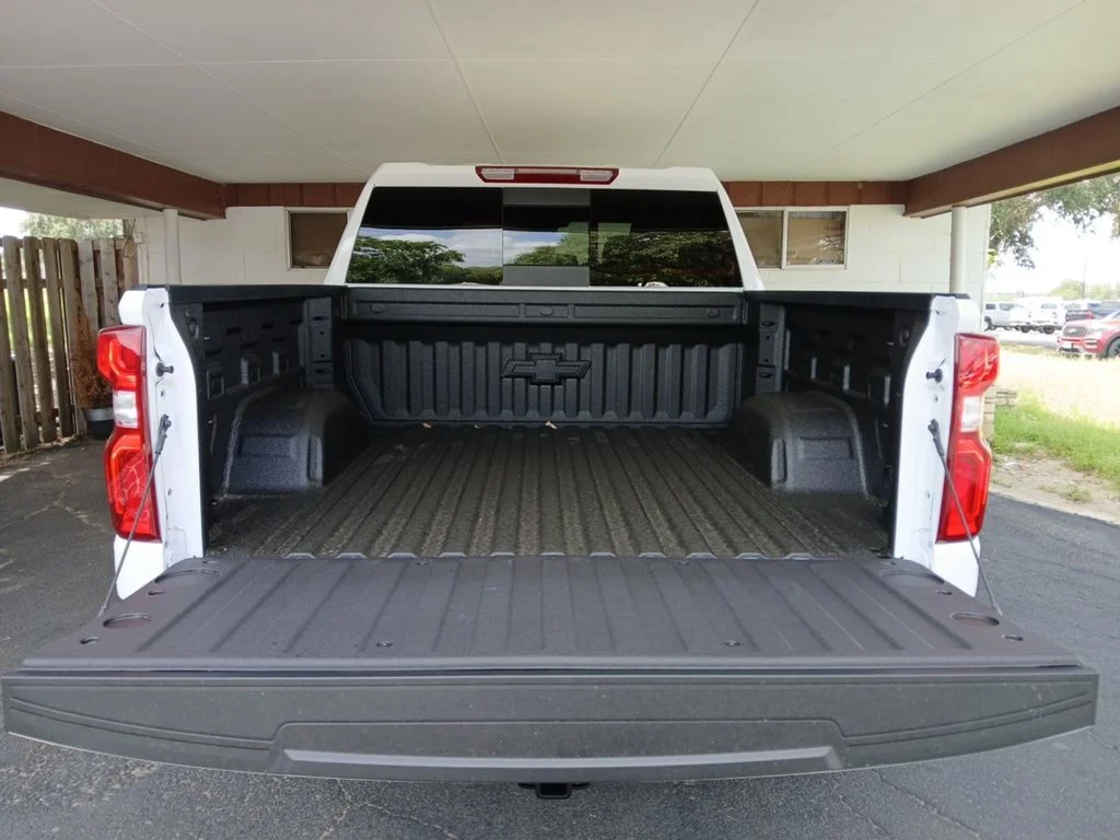 New 2026 Summit White Chevrolet LT Trail Boss image 19
