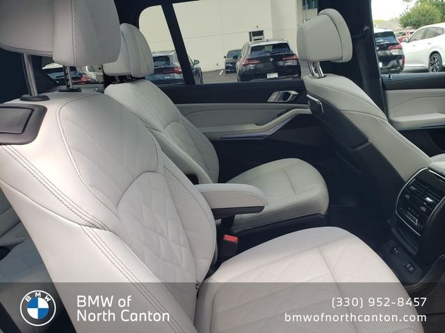 Used 2026 Alpine White BMW xDrive40i image 18