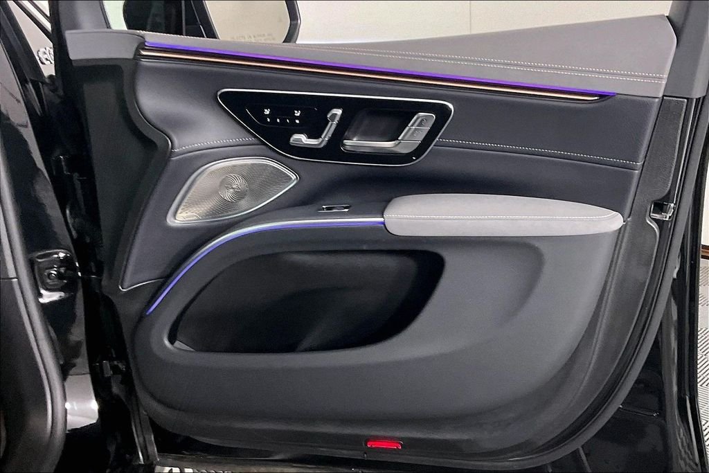 Certified Used 2023 Black Mercedes-Benz 450 image 13