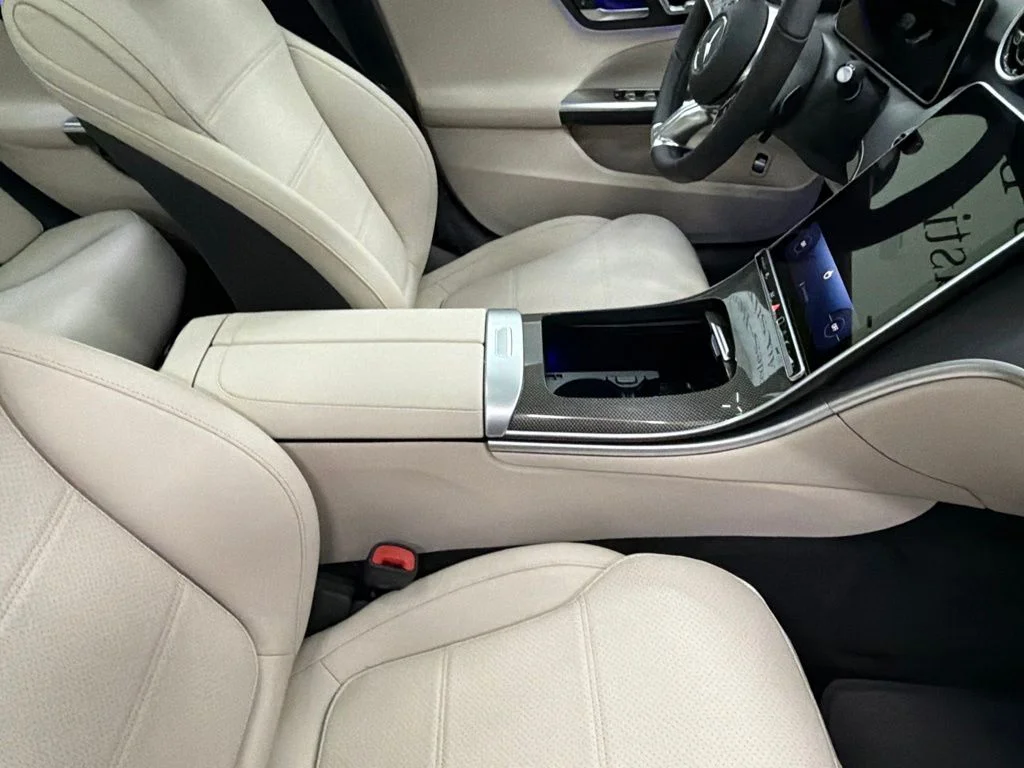 New 2026 White Mercedes-Benz C 300 image 29
