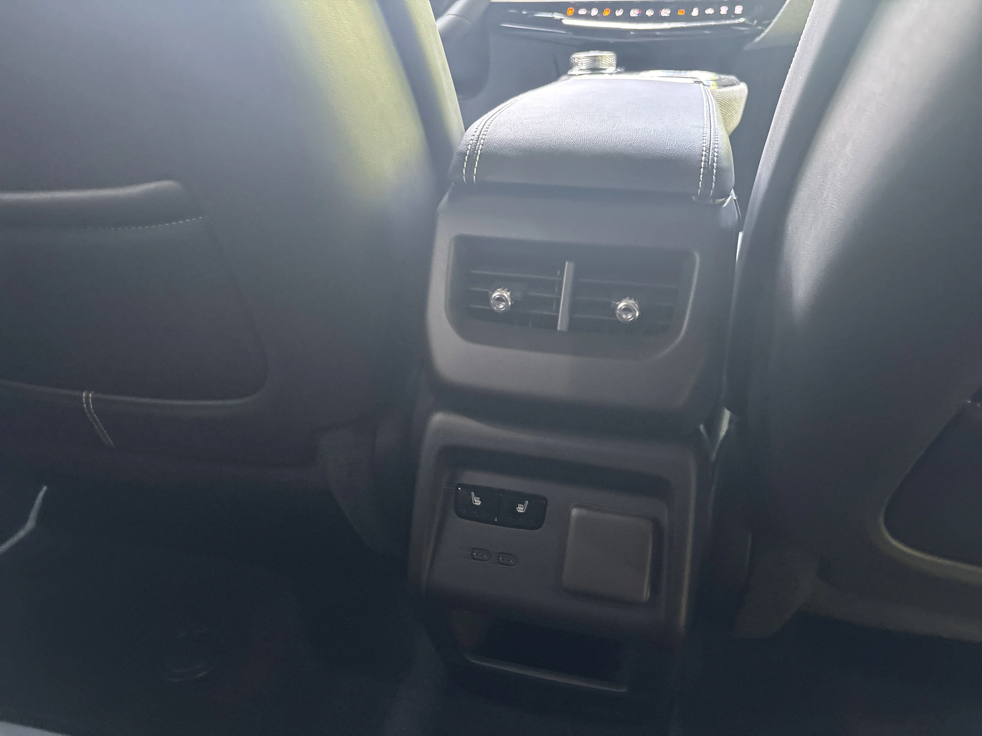 2025 Cadillac OPTIQ Sport 2 - Photo 11