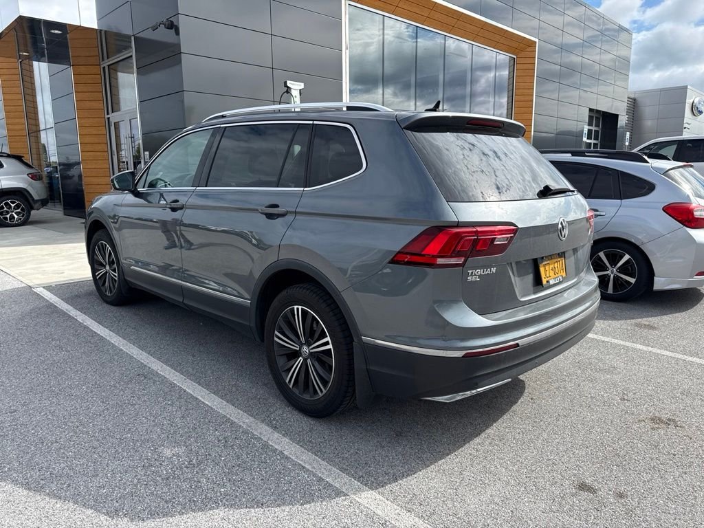 Used 2019 Platinum Gray Metallic Volkswagen 2.0T SEL image 3