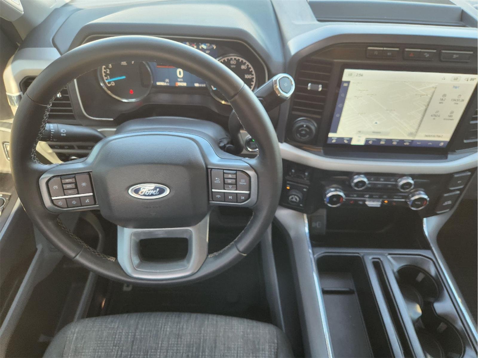 2023 Ford F-150 photo 28 of 34