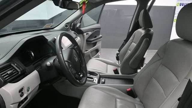 Used 2017  Honda RTL-E image 17