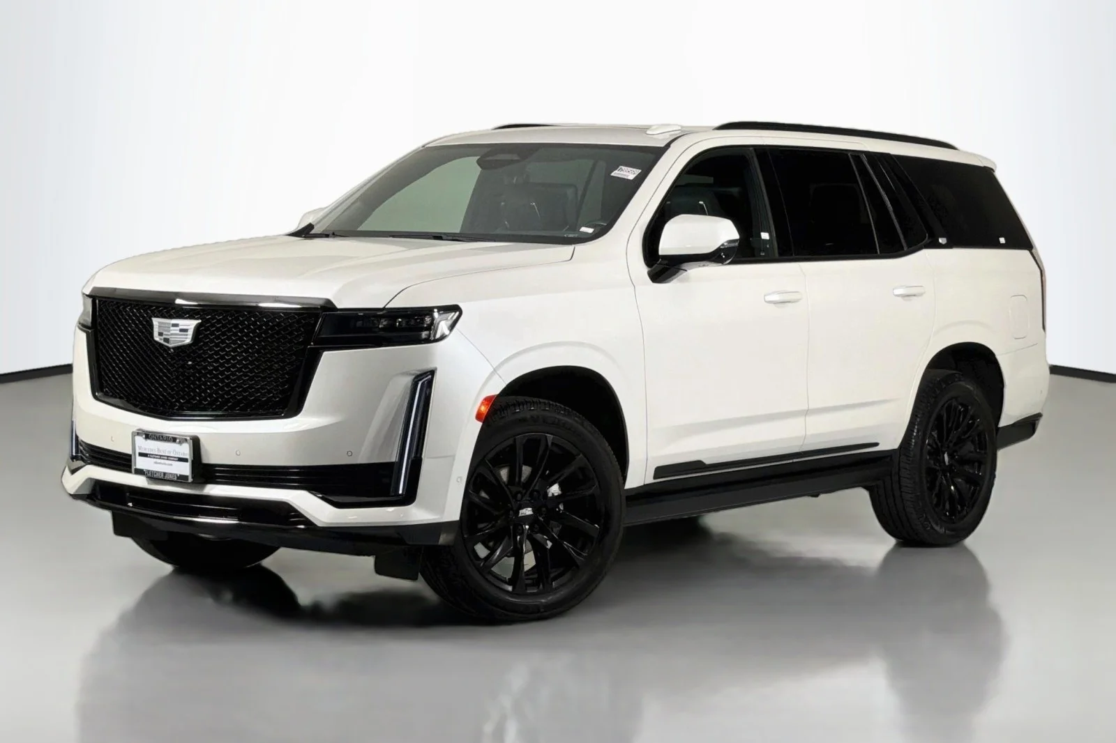 Used 2023 Crystal White Tricoat Cadillac 4WD Sport Platinum image 1