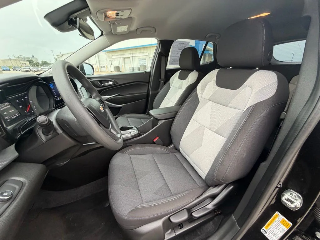 Used 2026 Black Chevrolet LS image 11