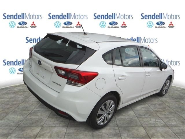 Used 2021 White Subaru Base image 9