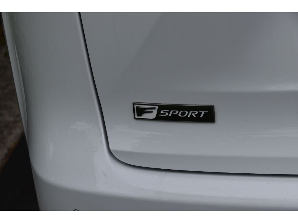 Used 2020 Ultra White Lexus F SPORT image 27