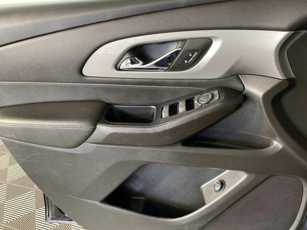 Used 2023 Black Chevrolet LT Leather image 23