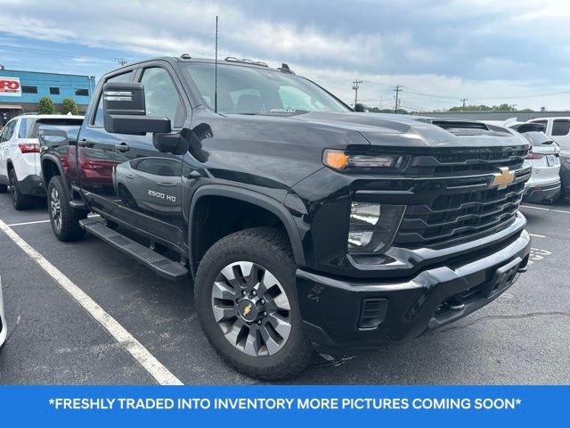2024 Chevrolet Silverado 2500HD Custom