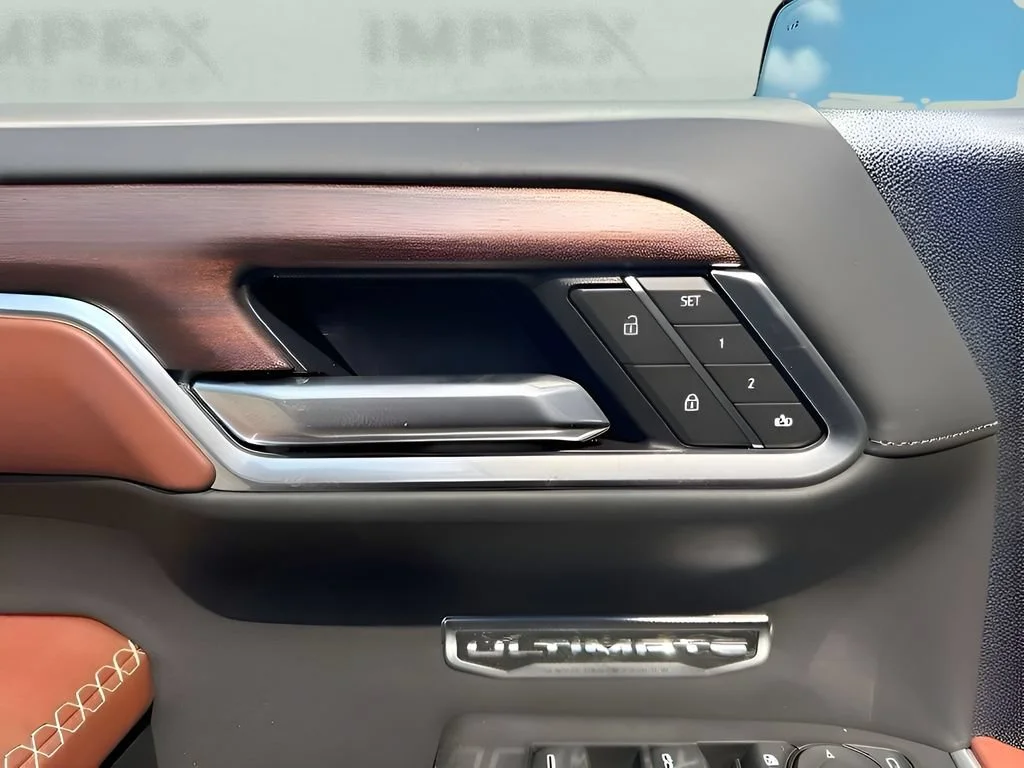 New 2026 Glacier White Tricoat GMC Denali Ultimate image 11