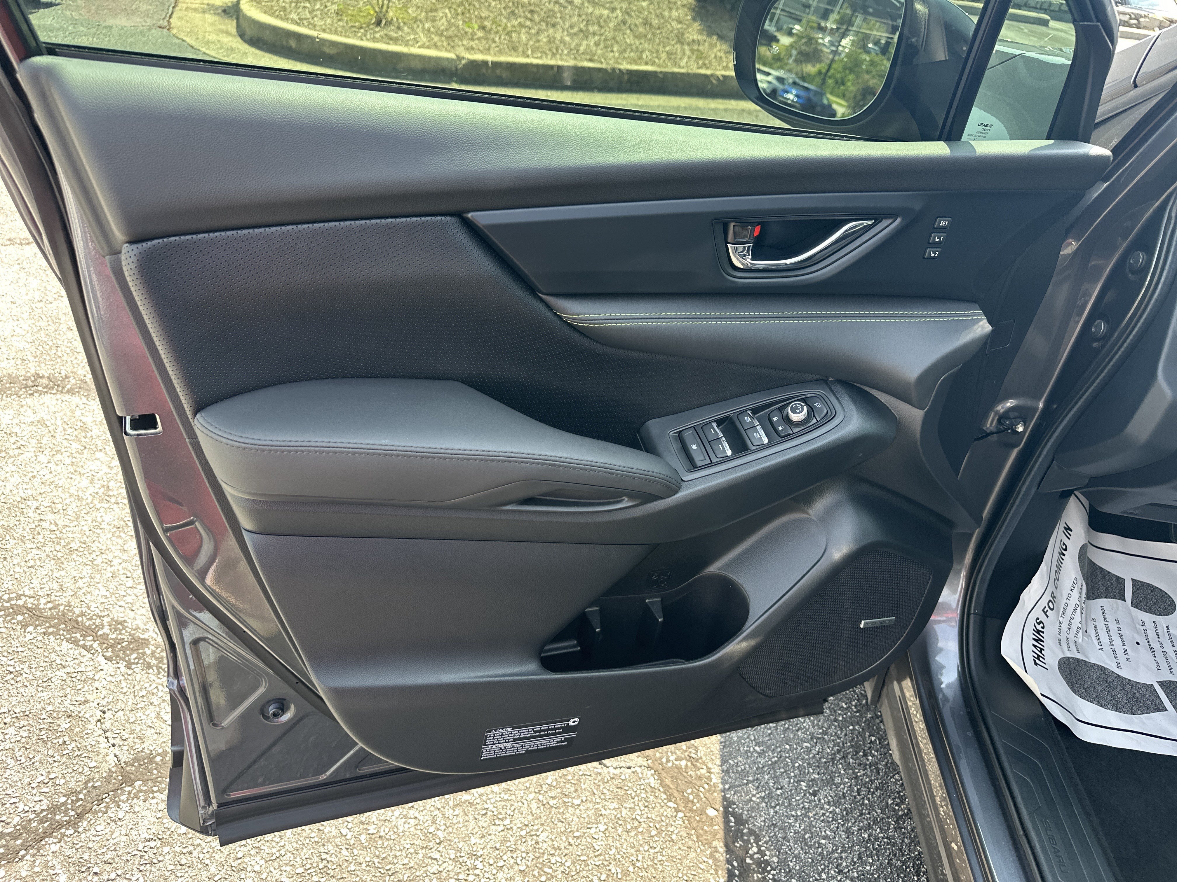 Used 2025 Magnetite Gray Metallic Subaru Onyx Edition Touring image 10