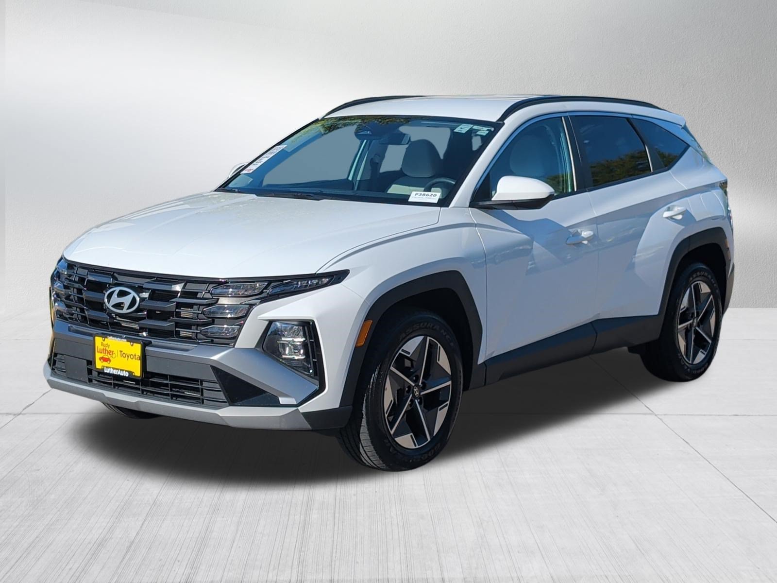 Used 2025 Serenity White Pearl Hyundai SEL image 3