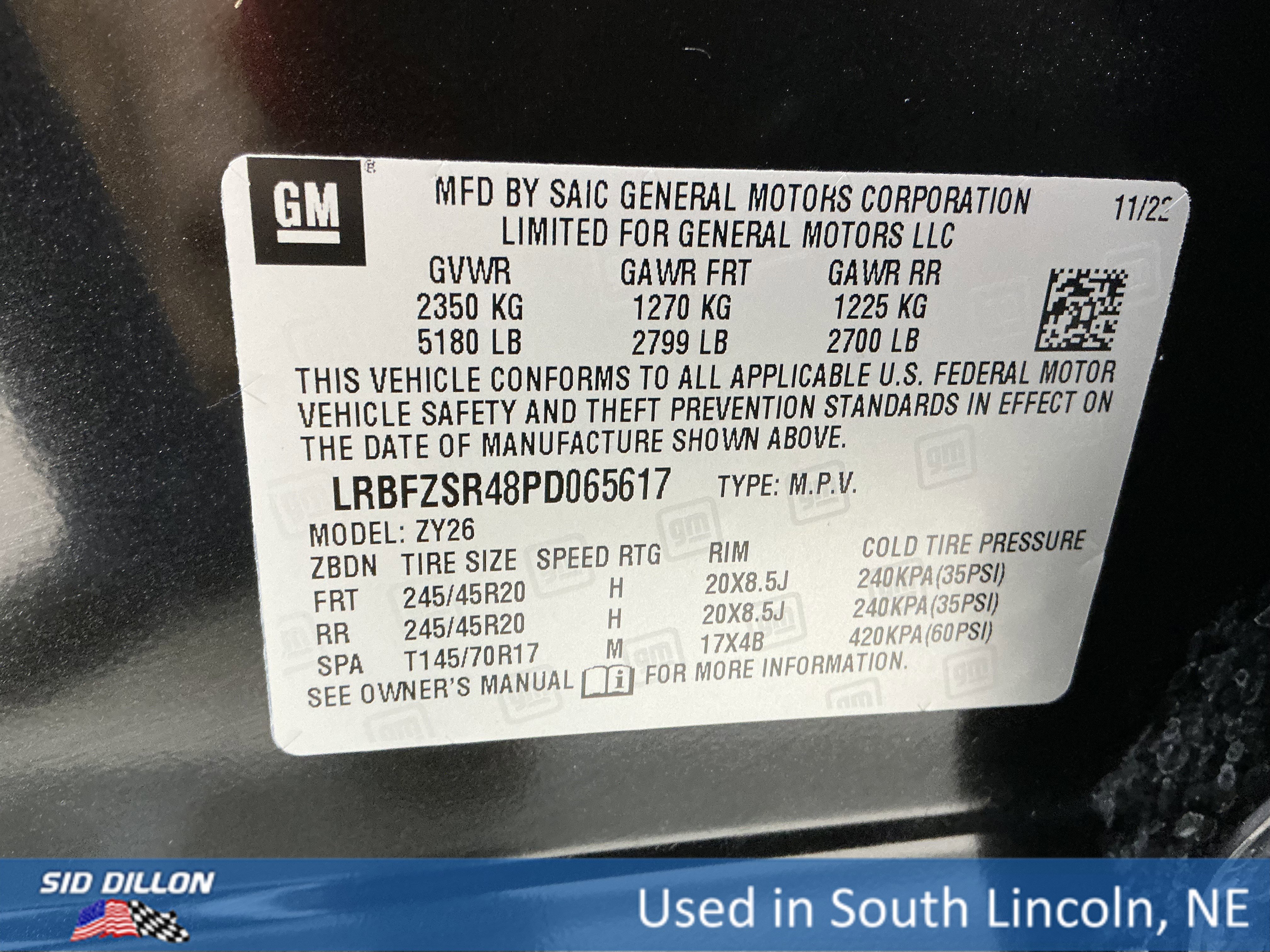 Used 2023 Ebony Twilight Metallic Buick Avenir image 14