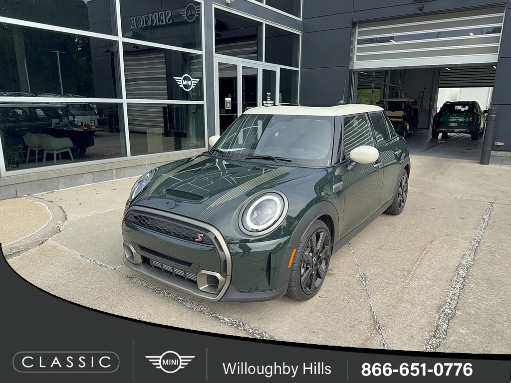 2024 MINI Hardtop 4 Door