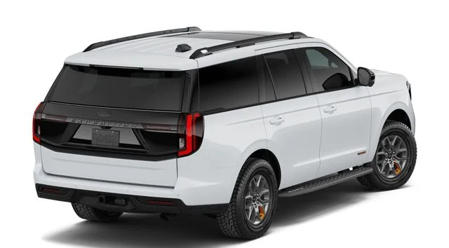 New 2026 Oxford White Ford Tremor image 3