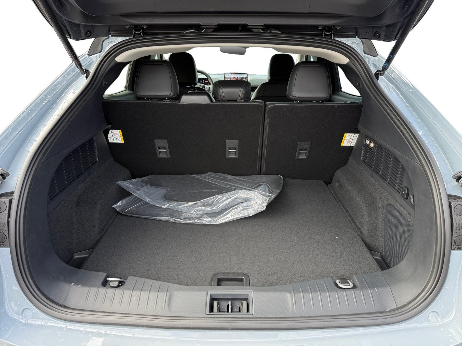 New 2026 Glacier Gray Metallic Tri-coat Ford Premium image 17