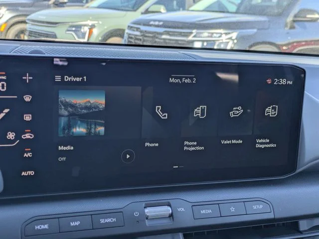 2025 Kia K4 EX - Photo 14