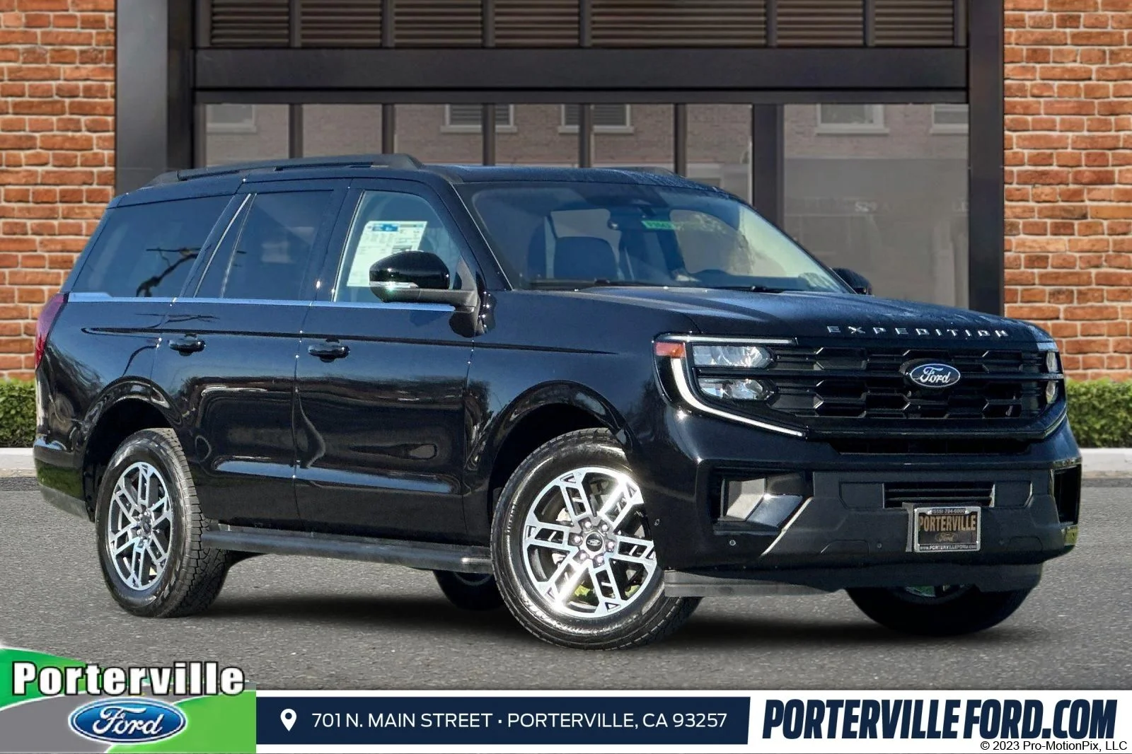 2025 Ford Expedition Active 4x4's photo