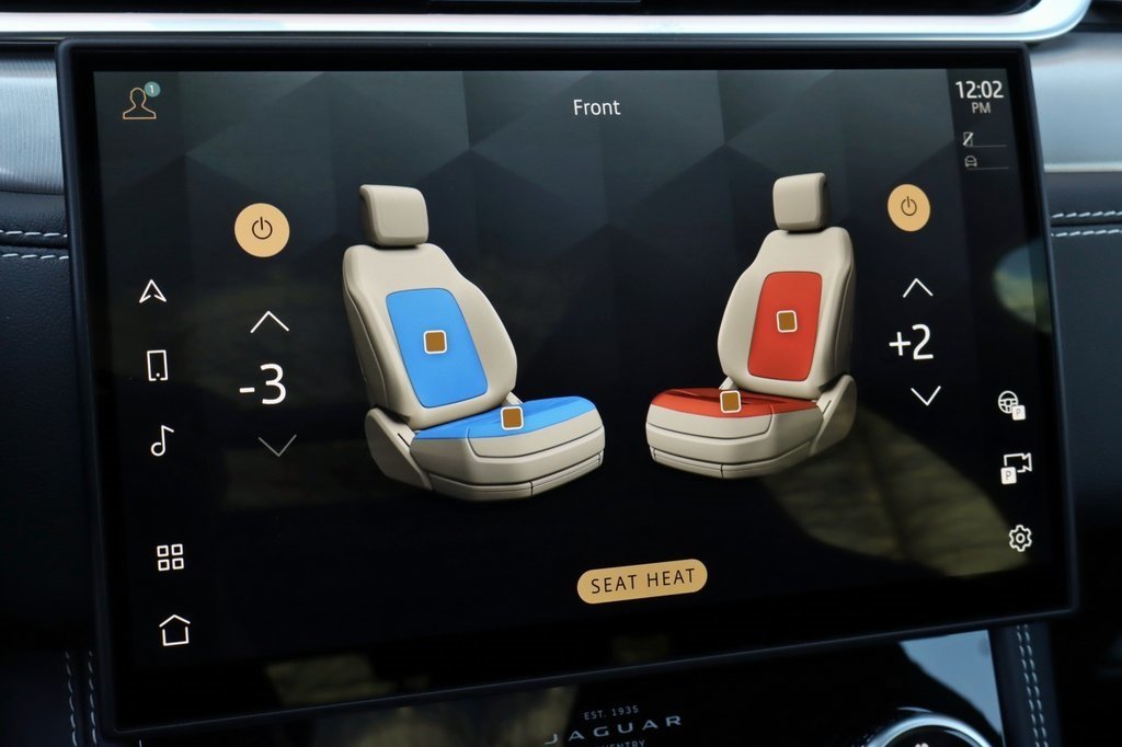 2026 JAGUAR F-PACE - Image 25