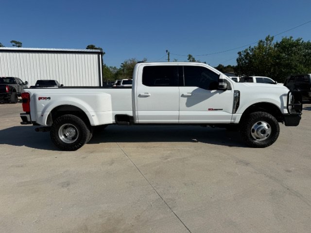 Used 2023 White Ford LARIAT image 6