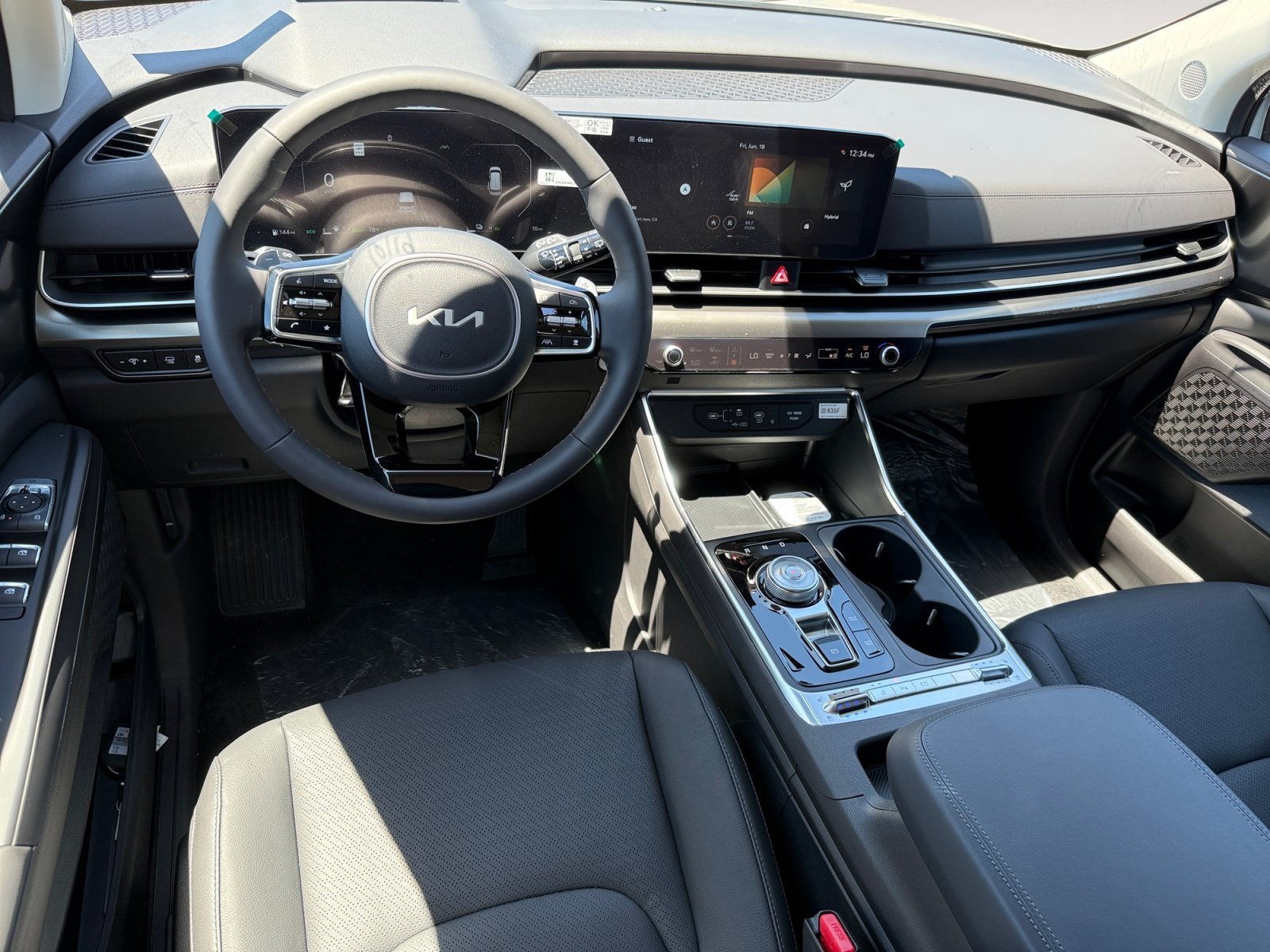 New 2026 Ivory Silver Kia SX Prestige image 15