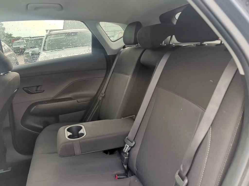 Used 2025 Gray Hyundai SEL image 7