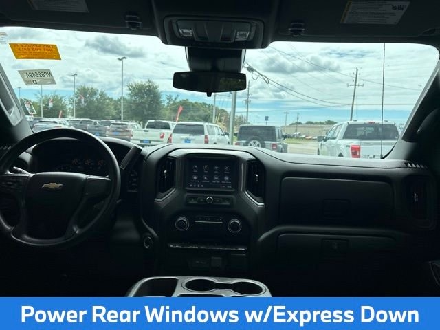 Used 2022 White Chevrolet Custom image 16