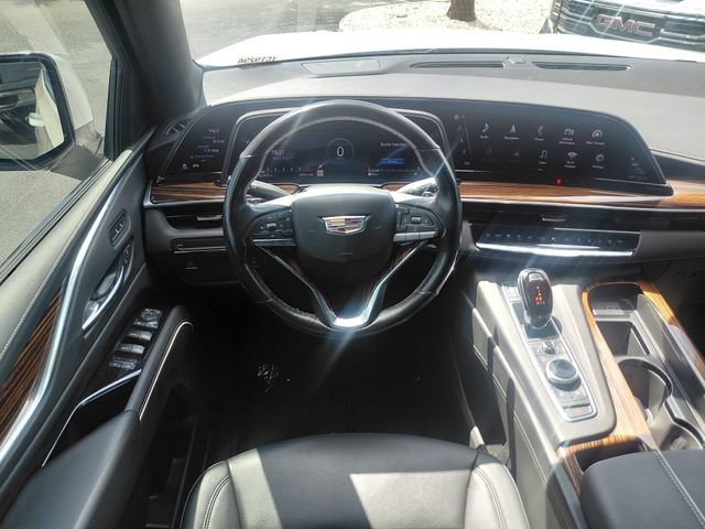 Used 2022 CRYSTAL WHITE TRICOAT Cadillac Luxury image 19
