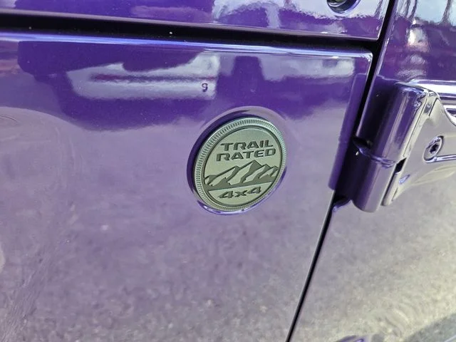 New 2026 Reign Exterior Paint Jeep Sport image 3