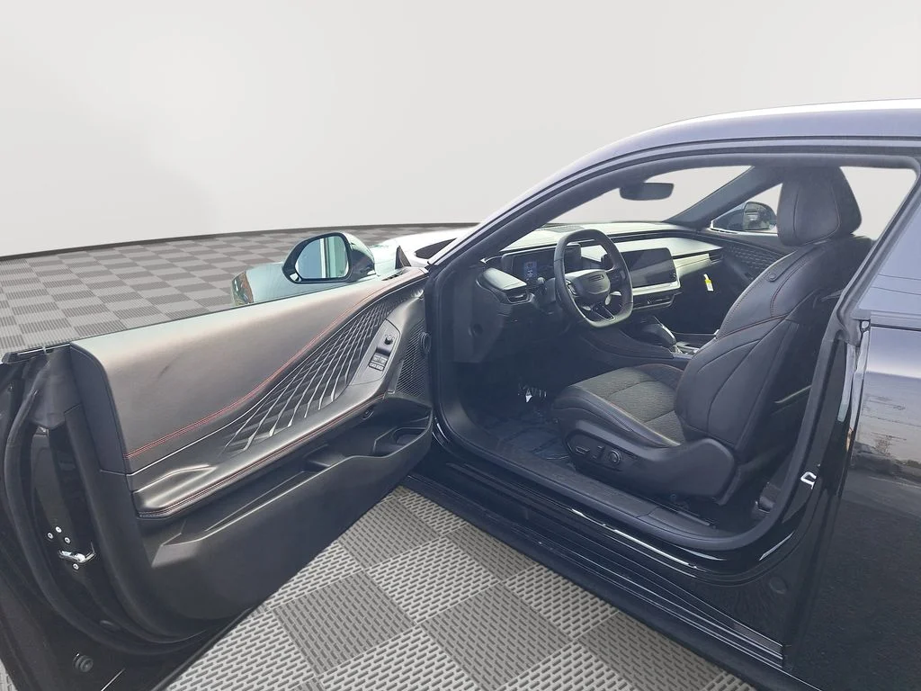 2025 Dodge Charger Daytona R/T - Photo 11