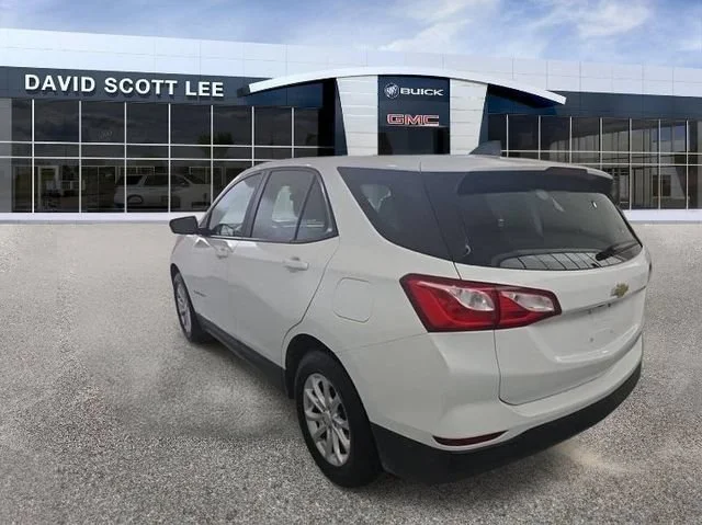 Used 2020 SUMMIT WHITE Chevrolet LS image 3
