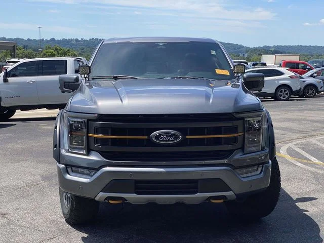 Used 2023 Gray Ford Tremor image 9