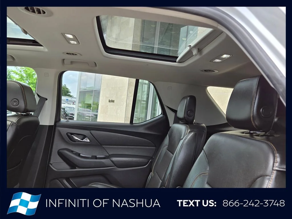 Used 2018 Beige Chevrolet Premier image 11