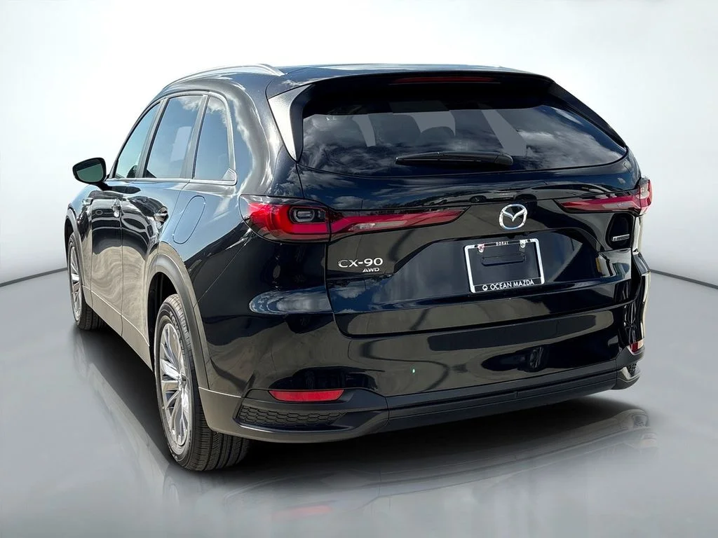New 2026 Black Mazda 3.3 Turbo Select image 3