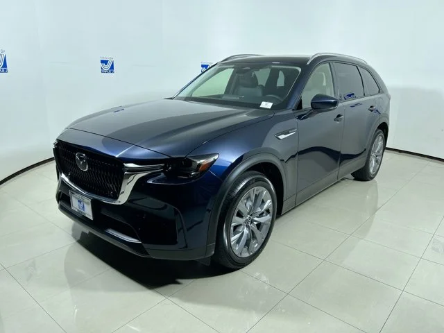 New 2026 DEEP CRYSTAL BLUE Mazda Preferred image 9