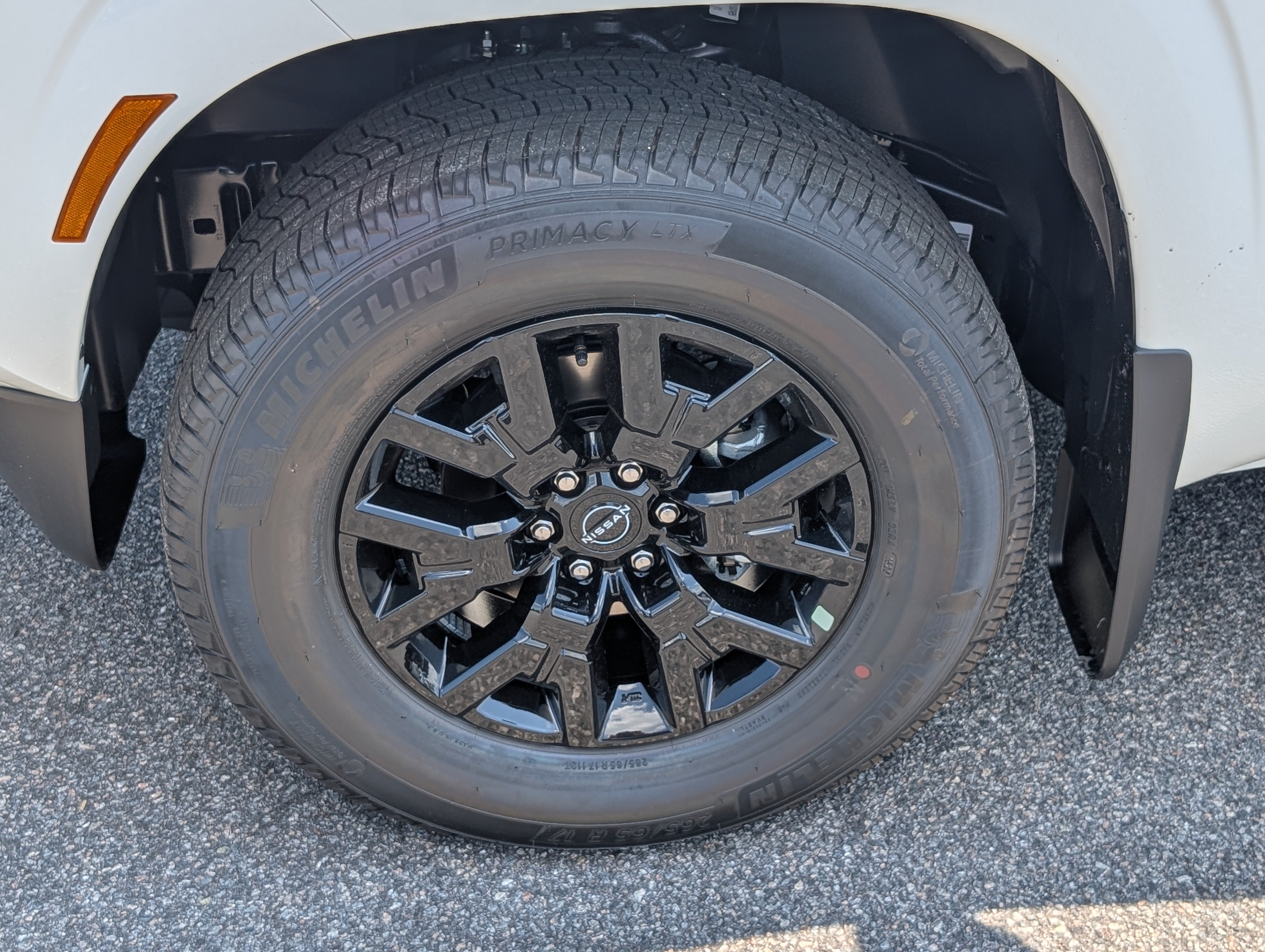 New 2026 Glacier White Nissan Crew Cab SV image 13