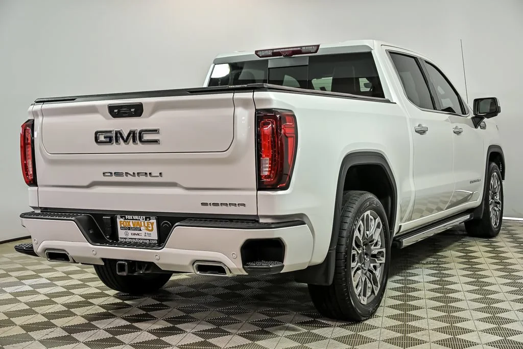 2025 GMC Sierra 1500 Denali Ultimate - Photo 8