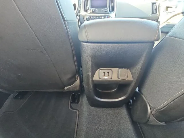 Used 2019 Black Chevrolet Z71 image 24