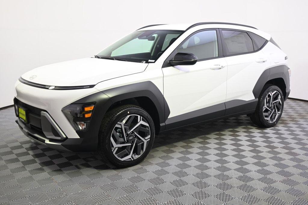 New 2026 White Hyundai SEL Premium AWD image 2