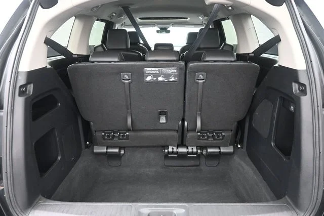 2025 Honda Odyssey EX-L - Photo 35