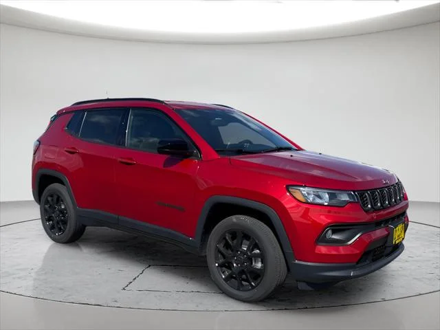 New 2026 Red Hot Pearl-Coat Exterior Paint Jeep Latitude image 7