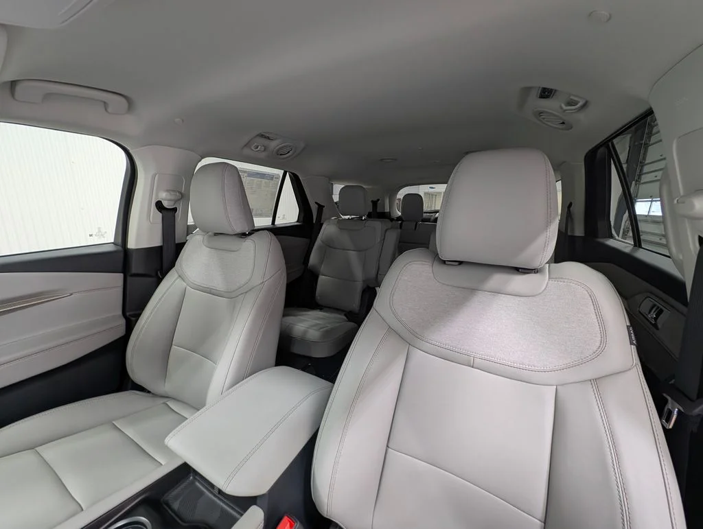 New 2026 Space White Metallic Ford Active image 12