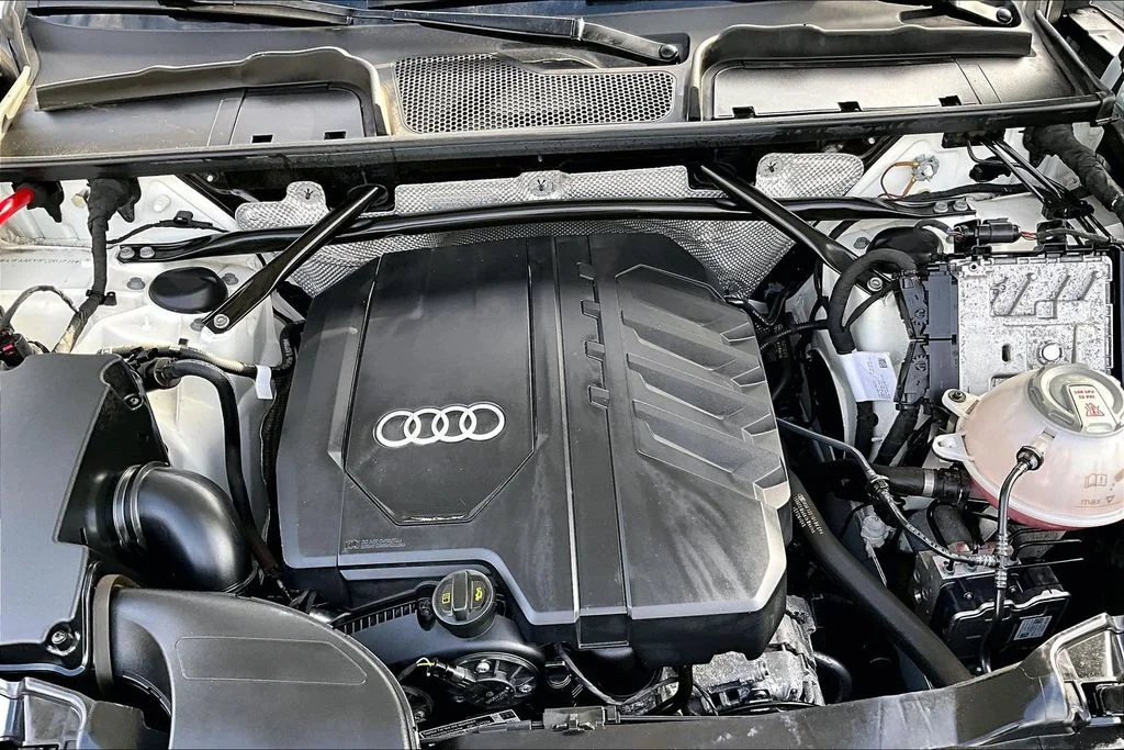 Used 2023 White Audi 45 S line Prestige image 31