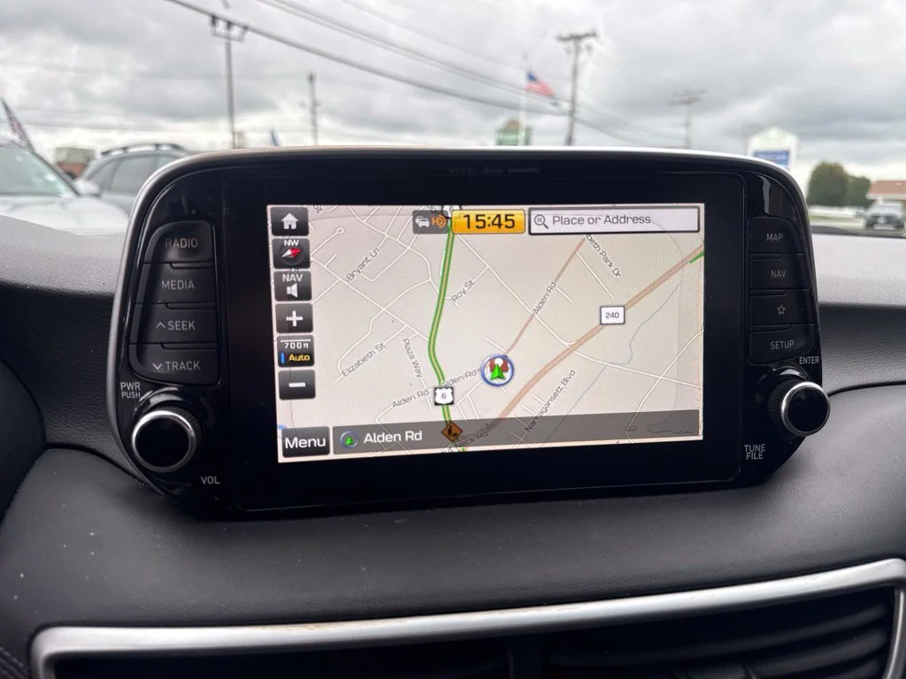 Used 2019 Green Hyundai Ultimate image 22
