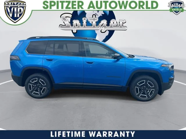 New 2026 Hydro Blue Pearl-Coat Exterior Paint Jeep Limited image 10
